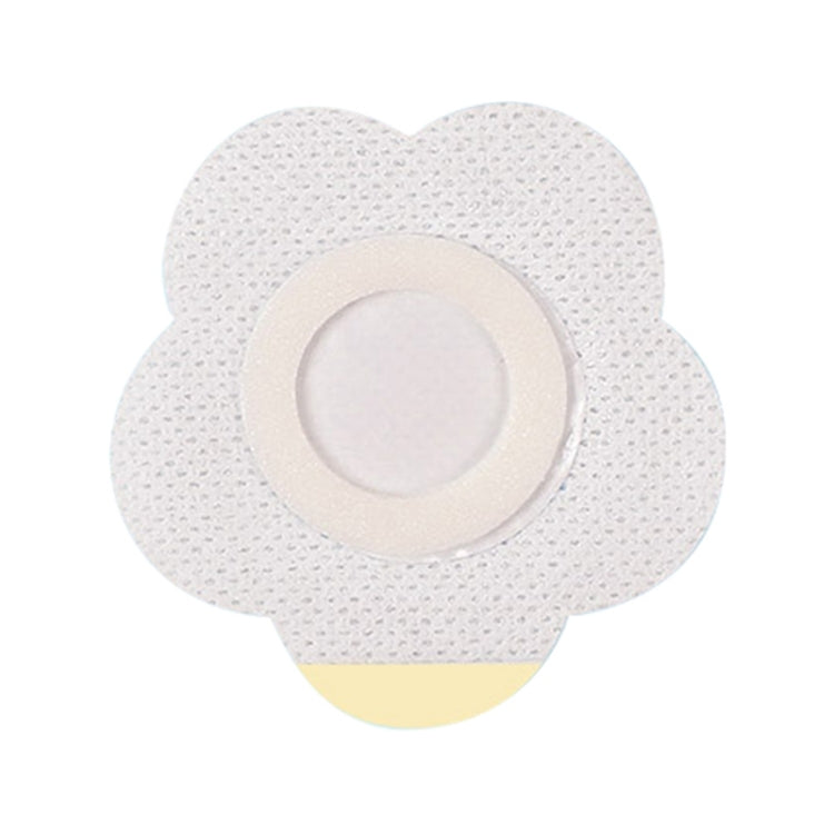 50pcs 043 Non-woven Stickers Wound Anti-seepage Three-volt Medicinal Patch, 6x6x2cm (Plum Shape), 7x7x3cm (Plum Shape), 5x5x1.5cm (Square), 6x6x2cm (Square), 7x7x3cm (Square), 8x8x4cm (Square)
