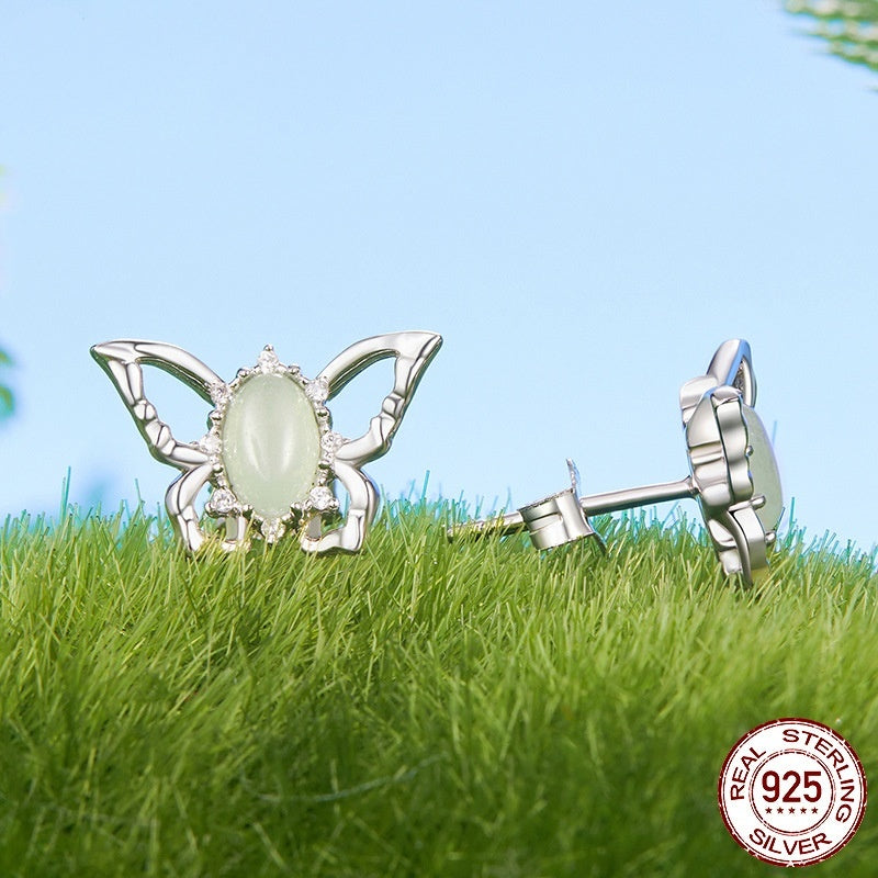 Elegant Butterfly Studs S925 Sterling Silver Platinum-plated Earrings
