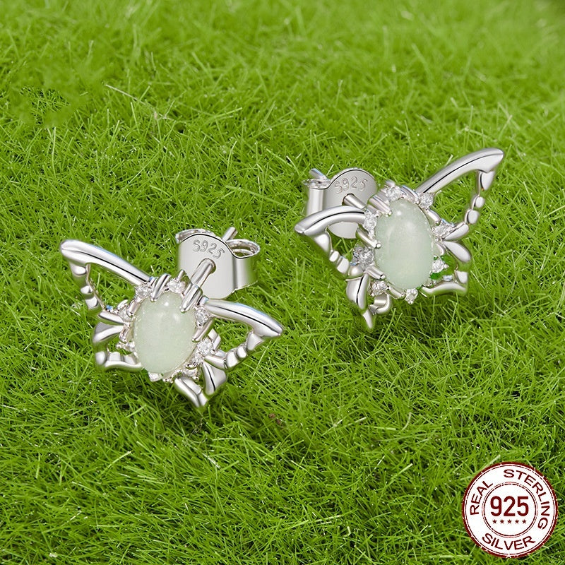 Elegant Butterfly Studs S925 Sterling Silver Platinum-plated Earrings