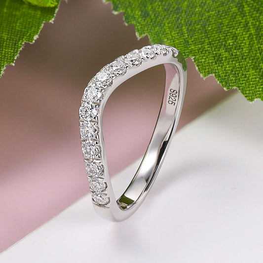 D Color Moissanite S925 Sterling Silver V-shaped Row Diamond Ring