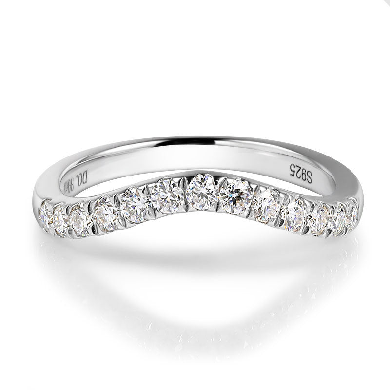 D Color Moissanite S925 Sterling Silver V-shaped Row Diamond Ring