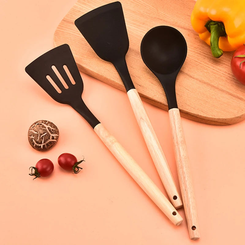 12Pcs Silicone Kitchen Cooking Utensils Temperature Resistant Spoon Spatula Wooden Handle Kitchenware Set With Storage Bucket
